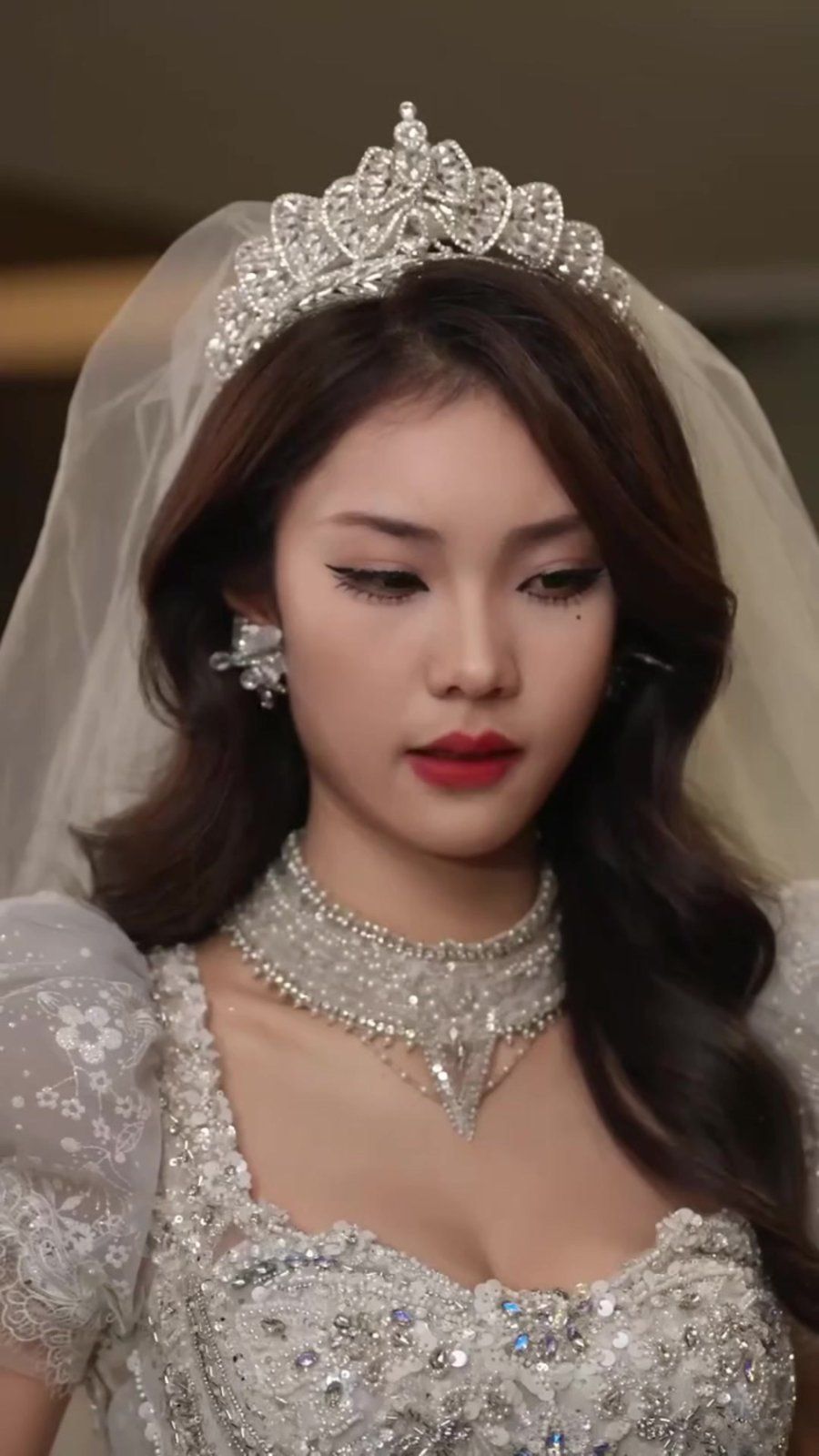 爱与自省交错的命运轨迹(爱与无悔