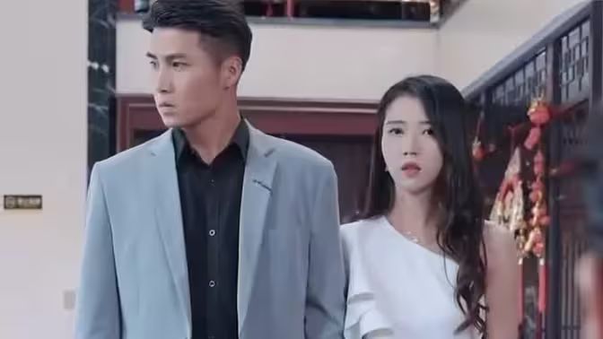 崛起从老婆被打开始(弃少豪婿