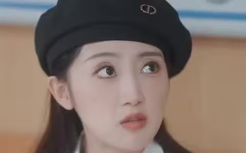 替身少女:替身她只想搞钱